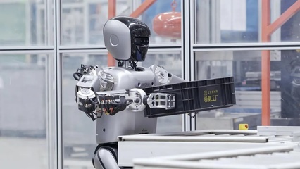 無(wú)錫首例工業(yè)人形機(jī)器人“上崗” 智能機(jī)器人研發(fā)開(kāi)啟新篇章